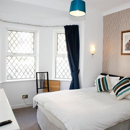 Polygon Villas Southampton Exterior photo